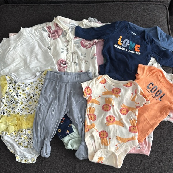 Newborn and 3 months bundle - Picture 3 of 5